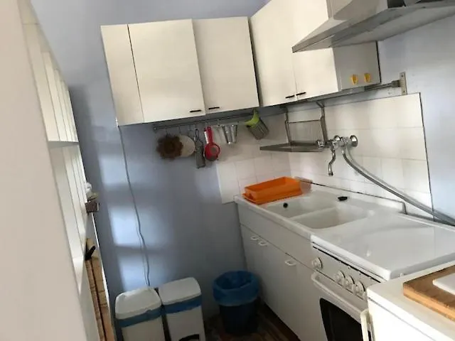 Bilocale Con Giardino A Pomaia דירה